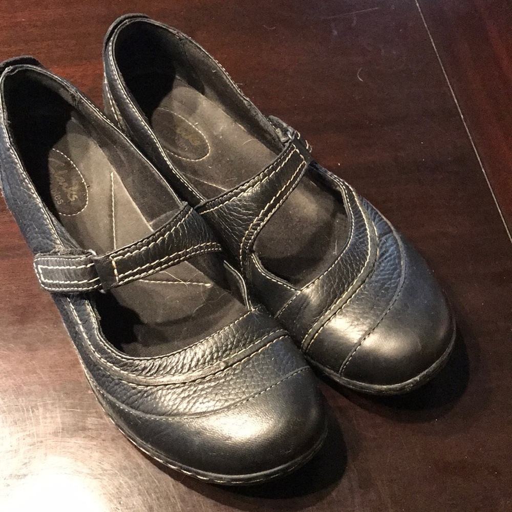 Clark’s womens shoe size 9 1/2